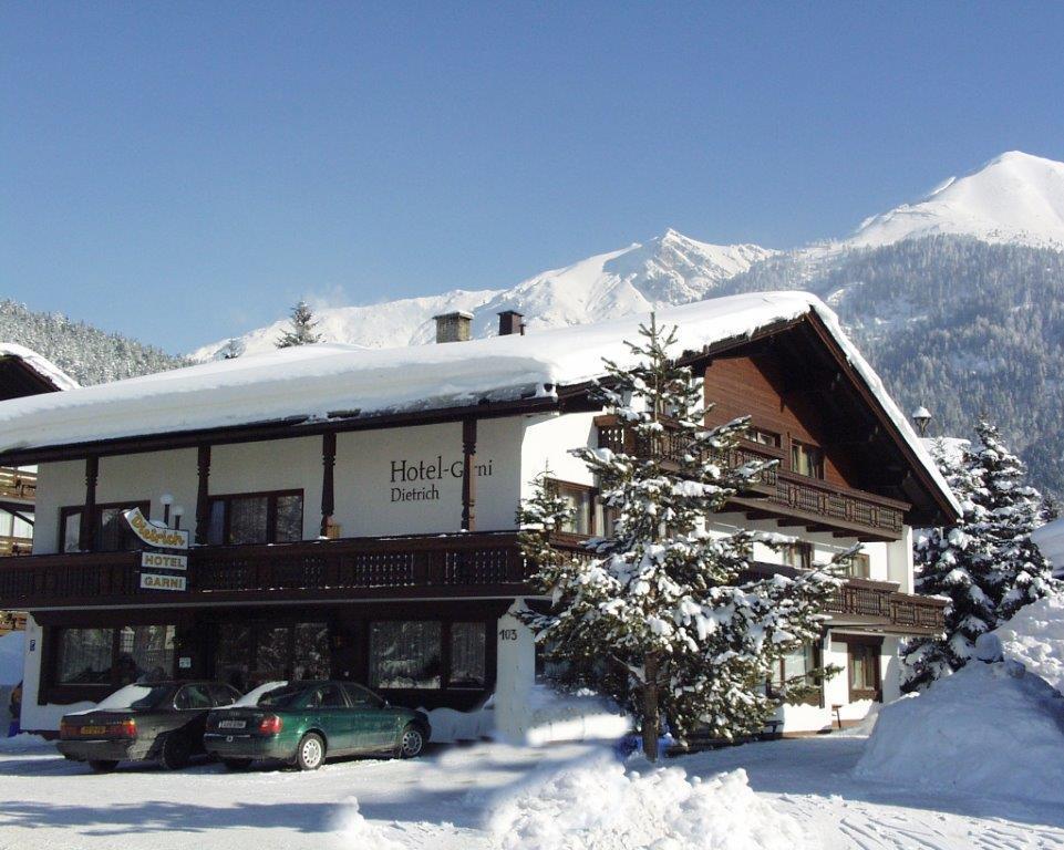 Hotel Garni Dietrich Seefeld no Tirol Exterior foto